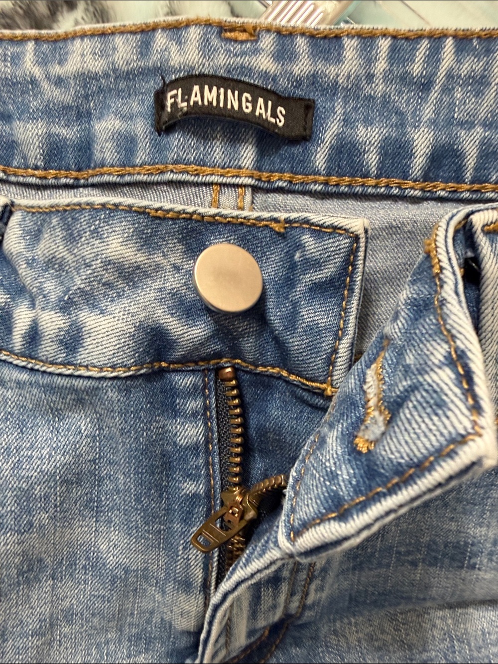 Women’s Slim Light Blue Denim Jeans